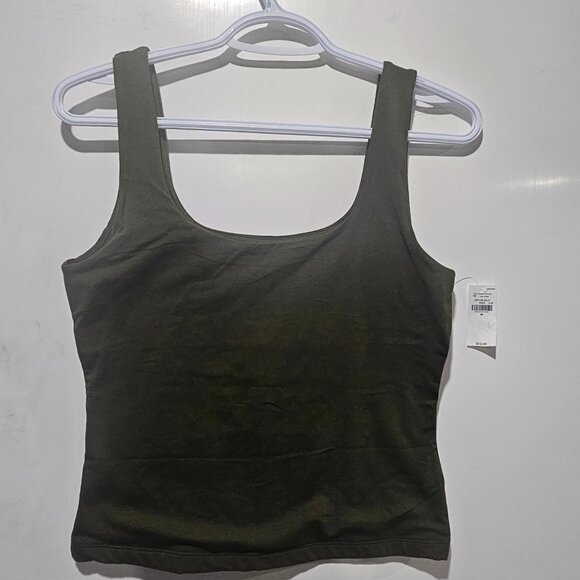 Old Navy Sleeveless Size medium Green in colour - Picture 1 of 3